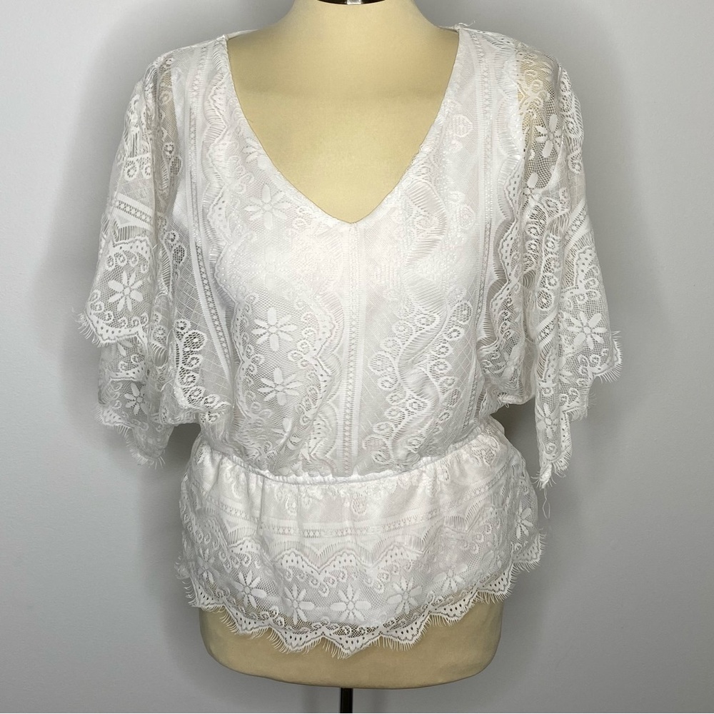 Sweet Rain White Lace Kimono Sleeve Boho Blouse